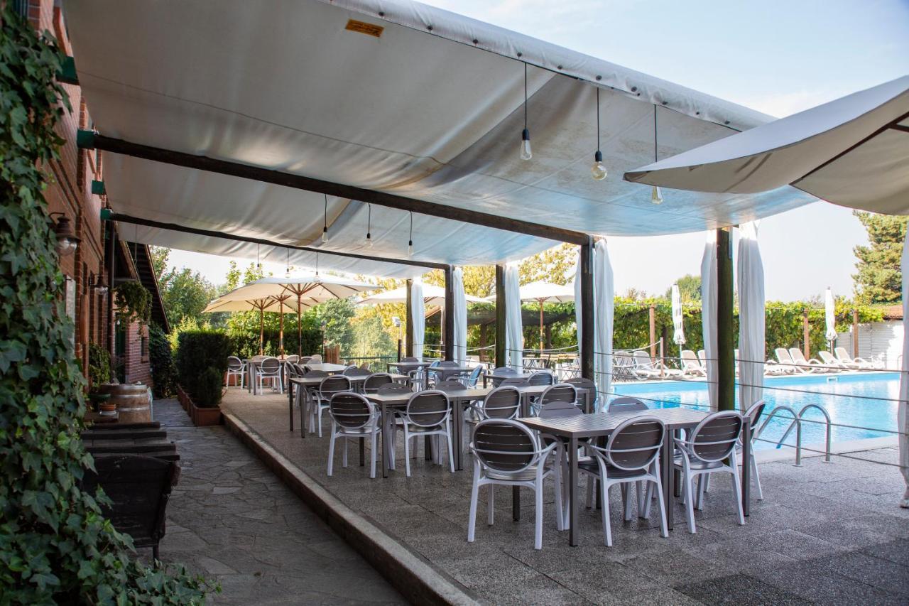 Agriturismo La Margherita การ์มาโญลา ภายนอก รูปภาพ