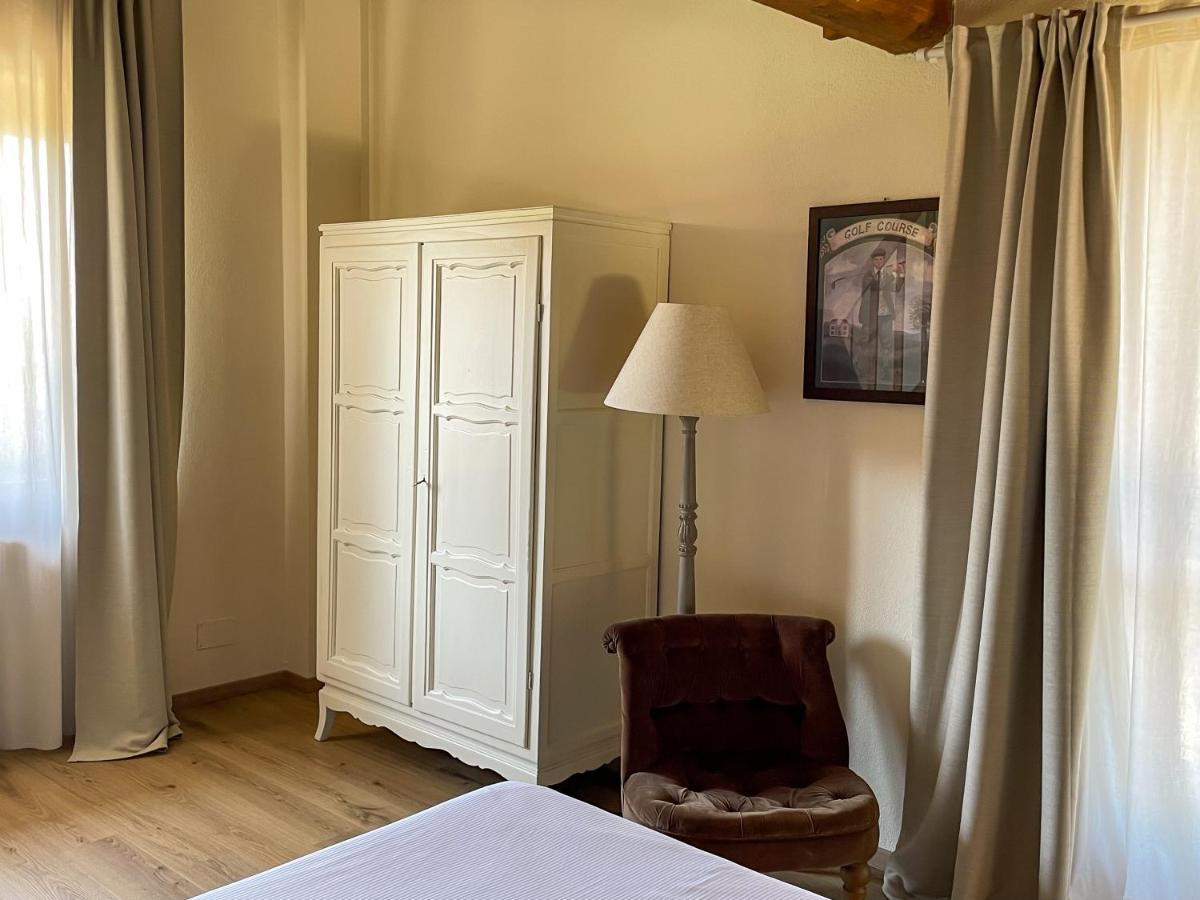 Agriturismo La Margherita การ์มาโญลา ภายนอก รูปภาพ