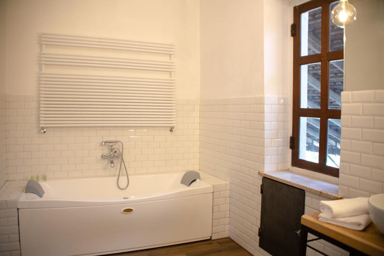 Agriturismo La Margherita การ์มาโญลา ภายนอก รูปภาพ
