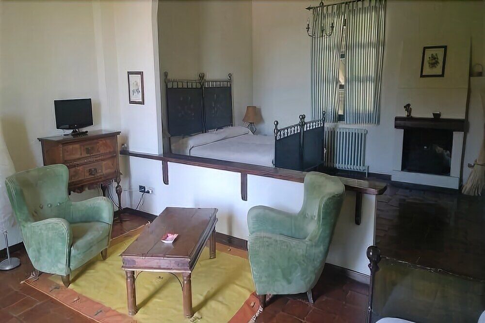 Agriturismo La Margherita การ์มาโญลา ภายนอก รูปภาพ
